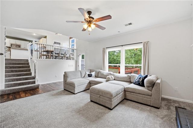 1309 NE Chowning Drive, Kansas City, MO 64155
