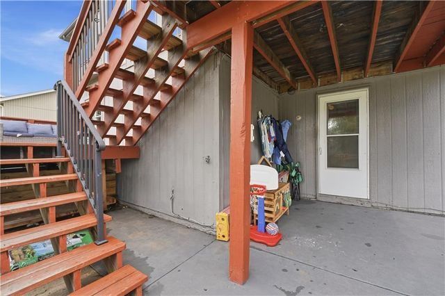 1309 NE Chowning Drive, Kansas City, MO 64155
