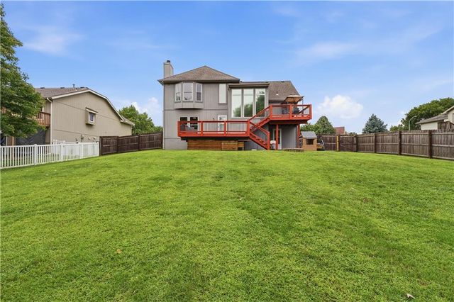 1309 NE Chowning Drive, Kansas City, MO 64155