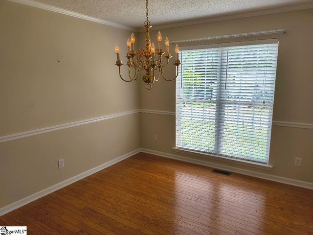 124 Brooke Lee Circle, Taylors, SC 29687