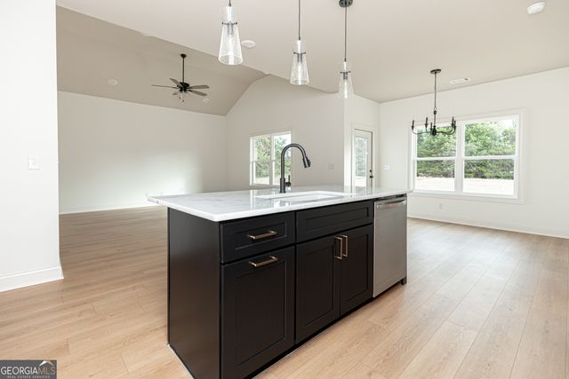 115 Wray Street, Warner Robins, GA 31093