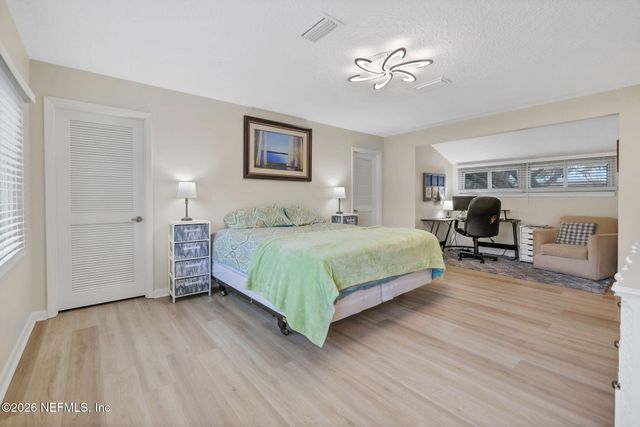 5362 OAK BAY Drive N, Jacksonville, FL 32277