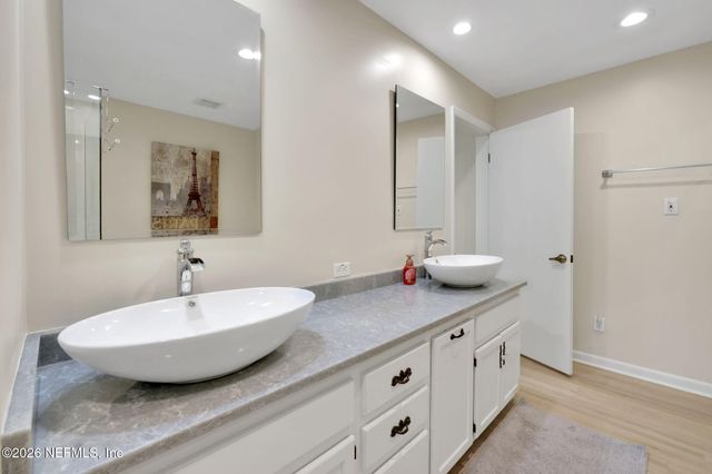 5362 OAK BAY Drive N, Jacksonville, FL 32277