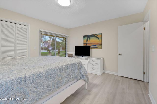 5362 OAK BAY Drive N, Jacksonville, FL 32277