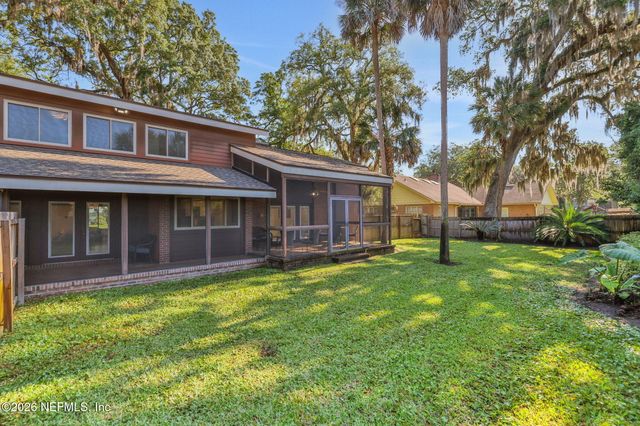5362 OAK BAY Drive N, Jacksonville, FL 32277