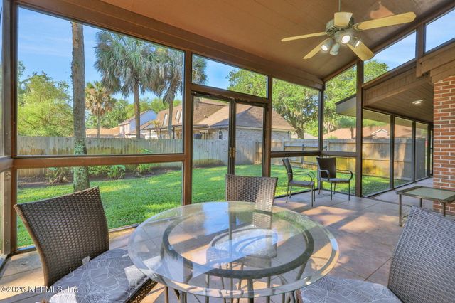 5362 OAK BAY Drive N, Jacksonville, FL 32277