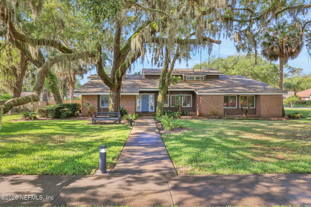 5362 OAK BAY Drive N, Jacksonville, FL 32277