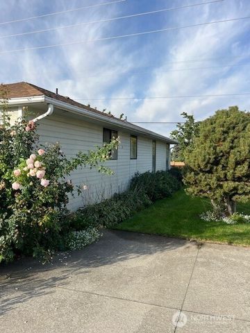 807 SE Sentry Drive, College Place, WA 99324