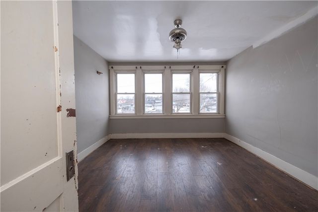 913 Hill St, Belle Vernon, PA 15012