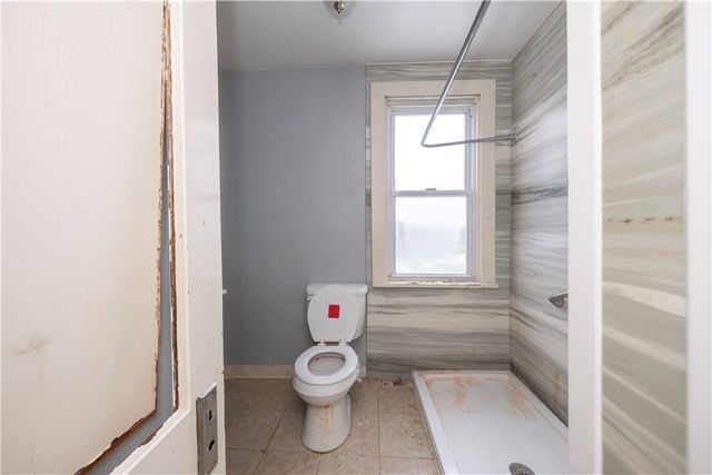 913 Hill St, Belle Vernon, PA 15012