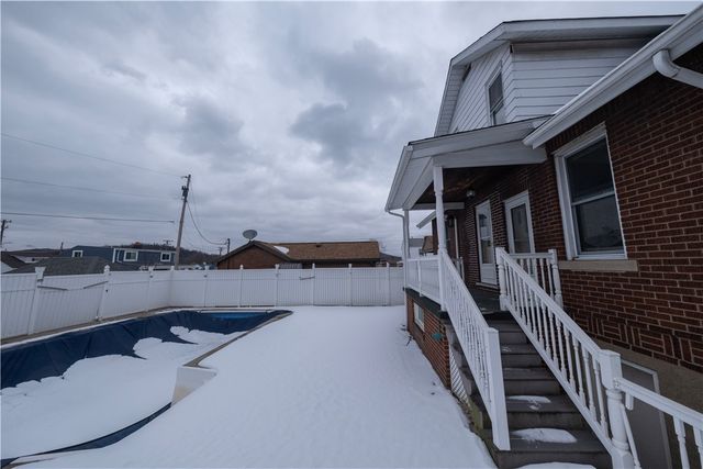 913 Hill St, Belle Vernon, PA 15012