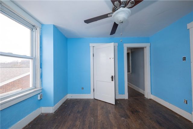 913 Hill St, Belle Vernon, PA 15012