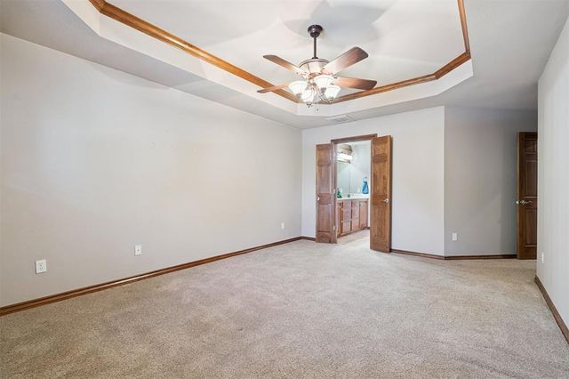 2120 HACKBERRY CREEK Avenue, Yukon, OK 73099