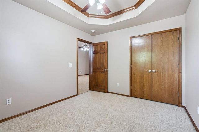 2120 HACKBERRY CREEK Avenue, Yukon, OK 73099