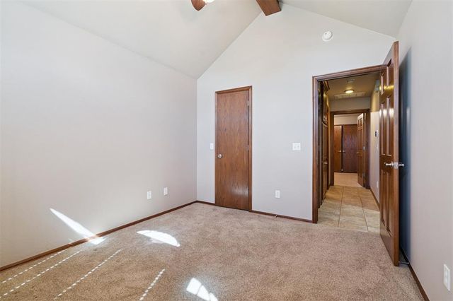 2120 HACKBERRY CREEK Avenue, Yukon, OK 73099