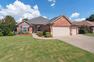 2120 HACKBERRY CREEK Avenue, Yukon, OK 73099