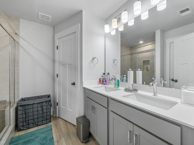 1215 Cherry Orchard, Moore, SC 29369