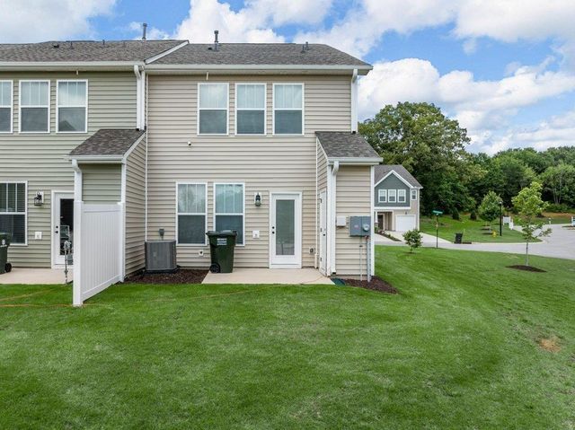 1215 Cherry Orchard, Moore, SC 29369