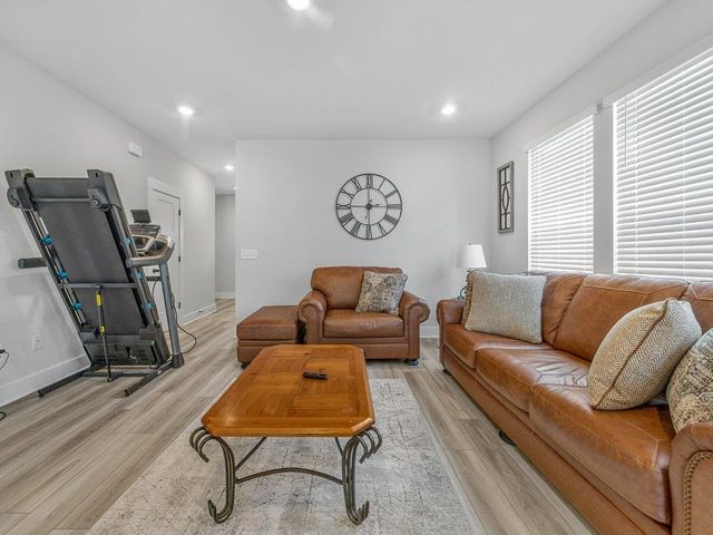 1215 Cherry Orchard, Moore, SC 29369