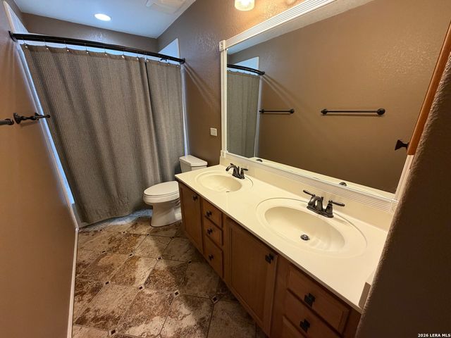 1303 Osnats, San Antonio, TX 78258