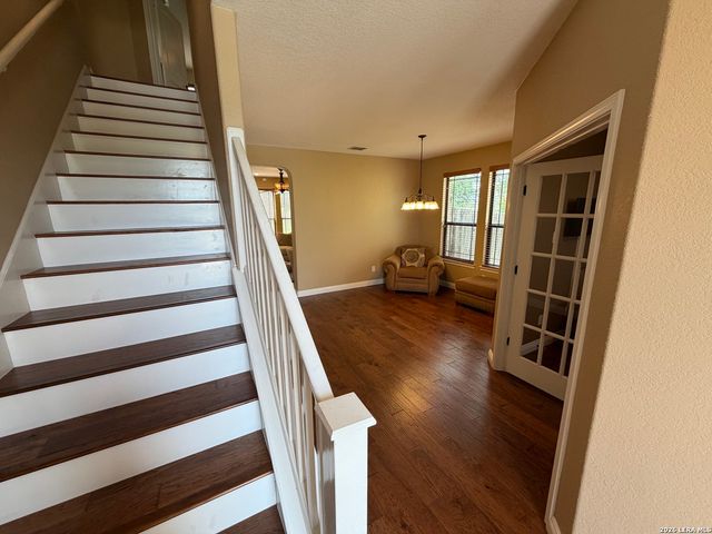 1303 Osnats, San Antonio, TX 78258