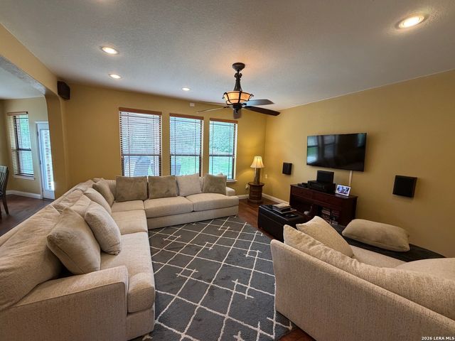 1303 Osnats, San Antonio, TX 78258