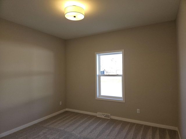 4401 Scottys Drive, Janesville, WI 53546