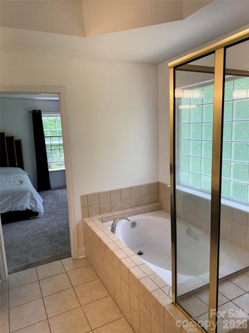 1084 Plantation Trail, Gastonia, NC 28056