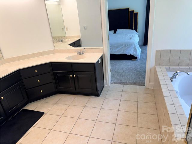 1084 Plantation Trail, Gastonia, NC 28056