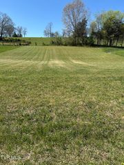 125 Olde Farm Drive, Jonesborough, TN 37659
