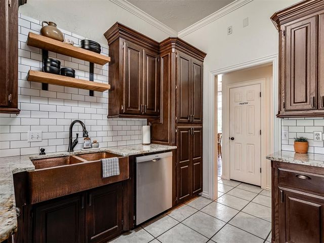 5901 E McMillin Drive, Tuttle, OK 73089