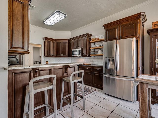 5901 E McMillin Drive, Tuttle, OK 73089