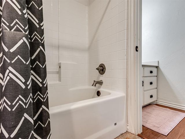 5901 E McMillin Drive, Tuttle, OK 73089