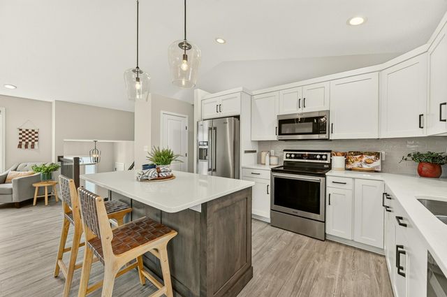 1768 Brandt Drive NE, Byron, MN 55920