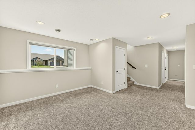 1768 Brandt Drive NE, Byron, MN 55920