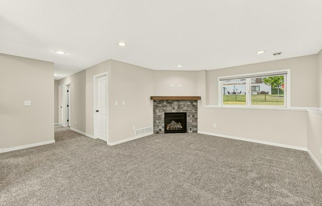 1768 Brandt Drive NE, Byron, MN 55920