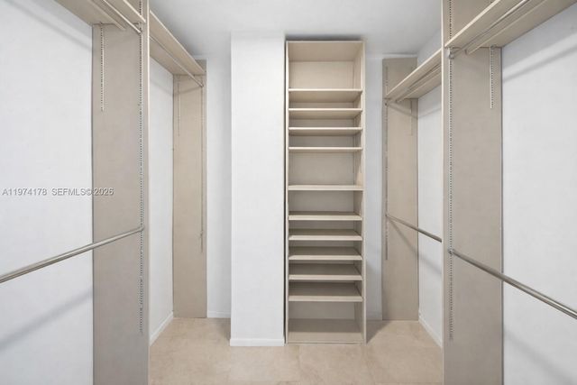 4925 Collins Ave 8G, Miami Beach, FL 33140