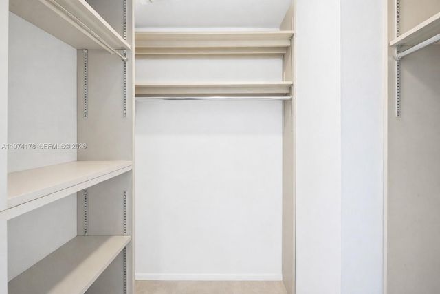 4925 Collins Ave 8G, Miami Beach, FL 33140