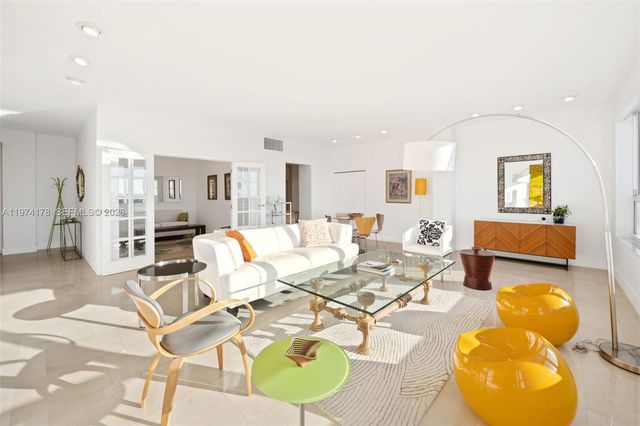 4925 Collins Ave 8G, Miami Beach, FL 33140