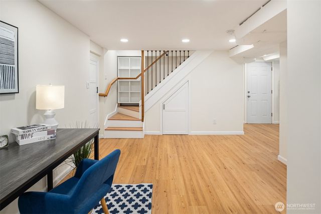 8816 16th Avenue SW, Seattle, WA 98106