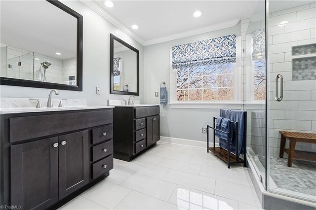 100 Mcknights Trace, Clemmons, NC 27012