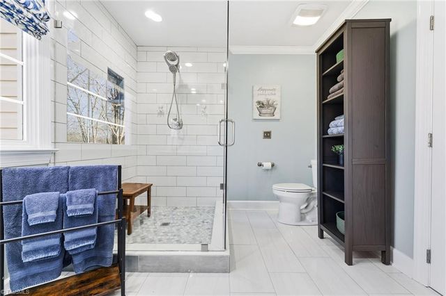 100 Mcknights Trace, Clemmons, NC 27012