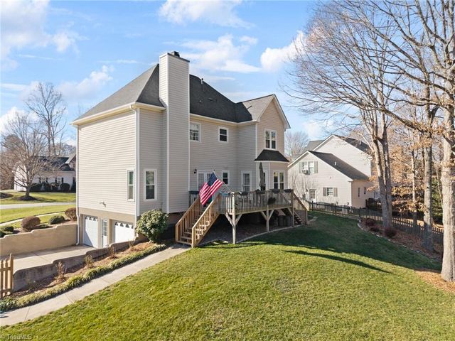 100 Mcknights Trace, Clemmons, NC 27012