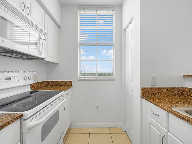 215 SW 42nd Avenue 810, Miami, FL 33134