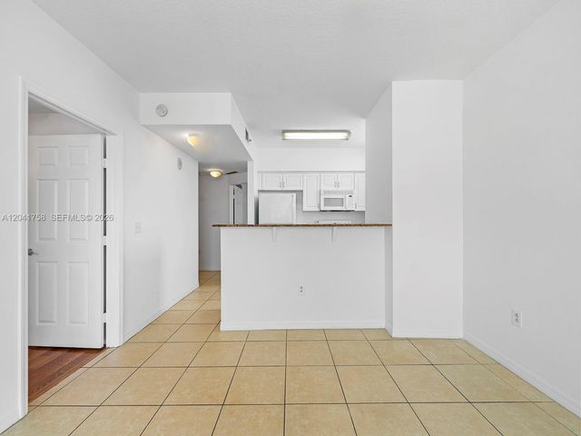 215 SW 42nd Avenue 810, Miami, FL 33134