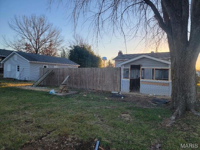 600 S School Street, Desloge, MO 63601