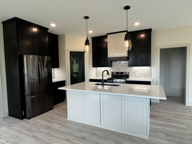 4969 Noble Drive NW, Rochester, MN 55901