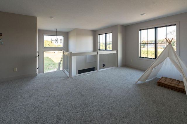 4969 Noble Drive NW, Rochester, MN 55901