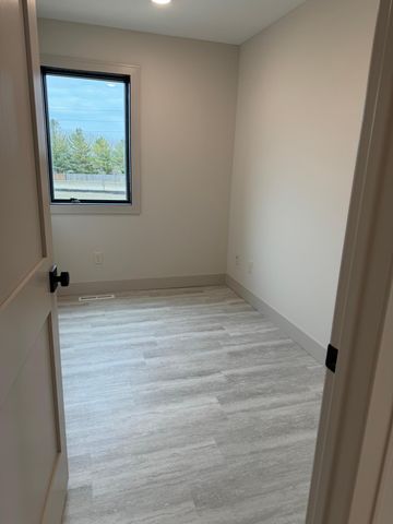 4969 Noble Drive NW, Rochester, MN 55901