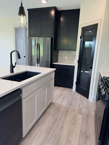 4969 Noble Drive NW, Rochester, MN 55901